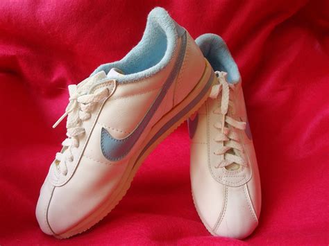 nike vintage sneakers 80s.